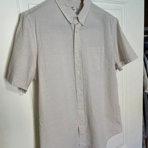 Flint and Tinder Seersucker Short Sleeve Buttondown